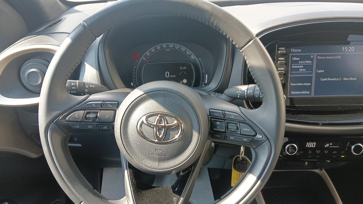 Toyota Aygo X 1.0 VVT-i 72 CV 5 porte Trend